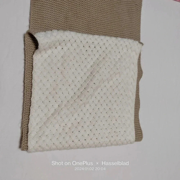 Infinity Scarf Two Tone Knit Cream Taupe - Picture 8 of 8